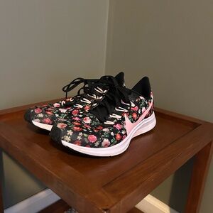 Nike Air Zoom Pegasus Vintage Floral